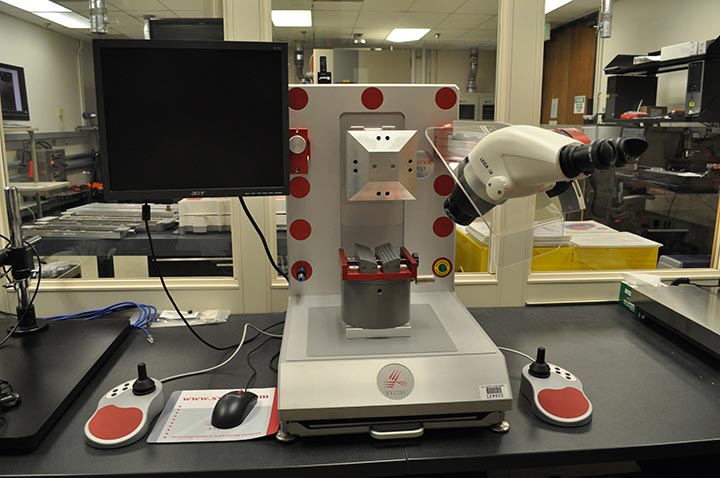 multifunction-bond-tester A photo of the Multifunction Bond Tester