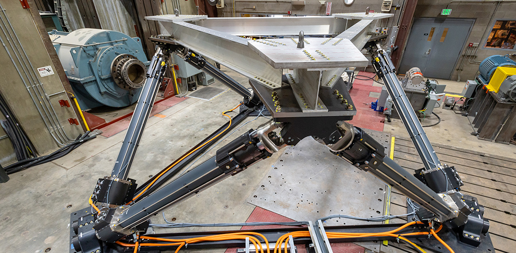 Motion platform device